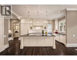 5pc Bathroom - 3032 2 Street Sw, Calgary, AB T2S1T3 Photo 10