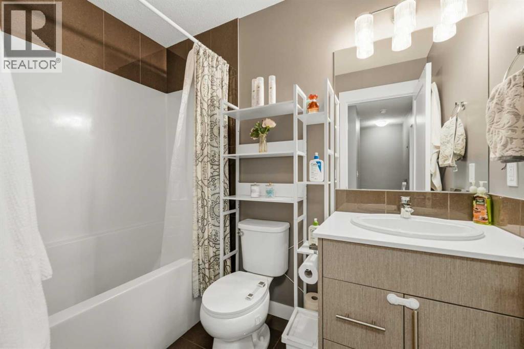 #30 111 Rainbow Falls Gate - Image 29