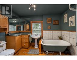 103 Scott Street, Georgian Bluffs, ON N0H2T0 Photo 21