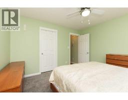 334 Mt Sunburst Way W - photo 14