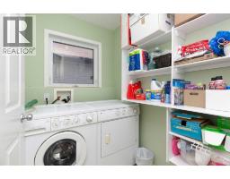 334 Mt Sunburst Way W - photo 17