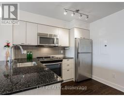 1004 - 88 Sheppard Avenue E, Toronto, ON M2N6Y2 Photo 10