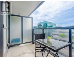 1004 - 88 Sheppard Avenue E, Toronto, ON M2N6Y2 Photo 16
