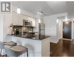 1004 - 88 Sheppard Avenue E, Toronto, ON M2N6Y2 Photo 9