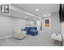 236 Rowmont Boulevard NW - photo 39