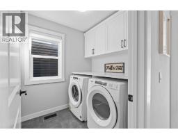 236 Rowmont Boulevard NW - photo 38