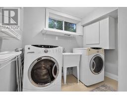 281b Glebemount Avenue, Toronto, ON M4C3V2 Photo 35