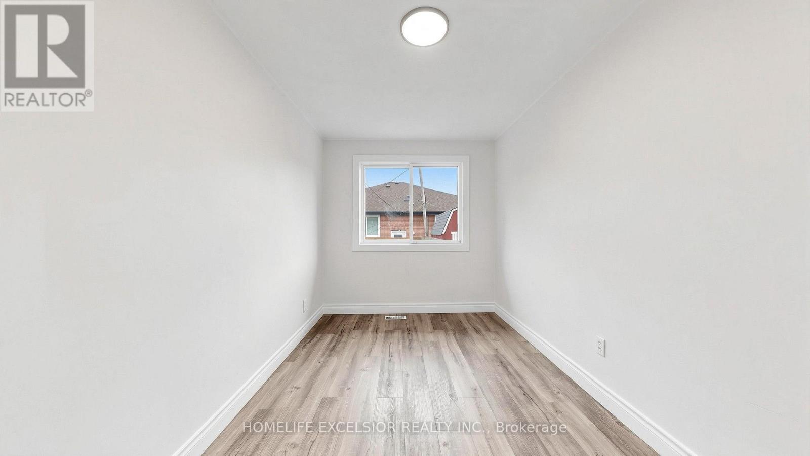 86 NEWBURY DRIVE - Image 18