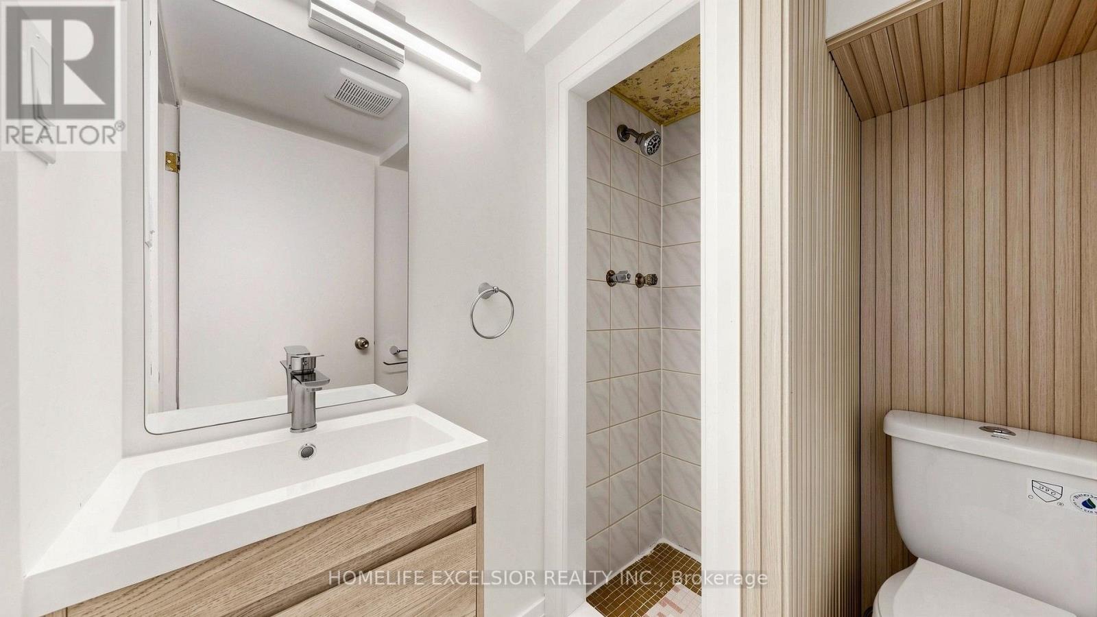 86 NEWBURY DRIVE - 37