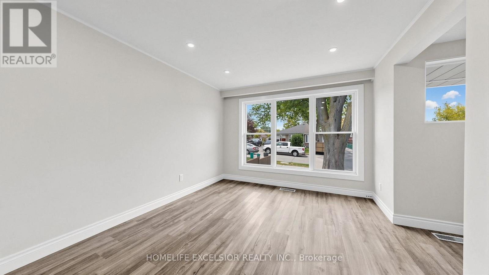 86 NEWBURY DRIVE - 7