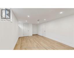 86 Newbury Drive, Newmarket, ON L3Y4R3 Photo 34