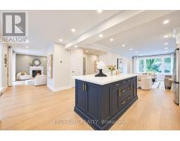 36 Summerfeldt Crescent, Markham, ON L3R2B2 Photo 10