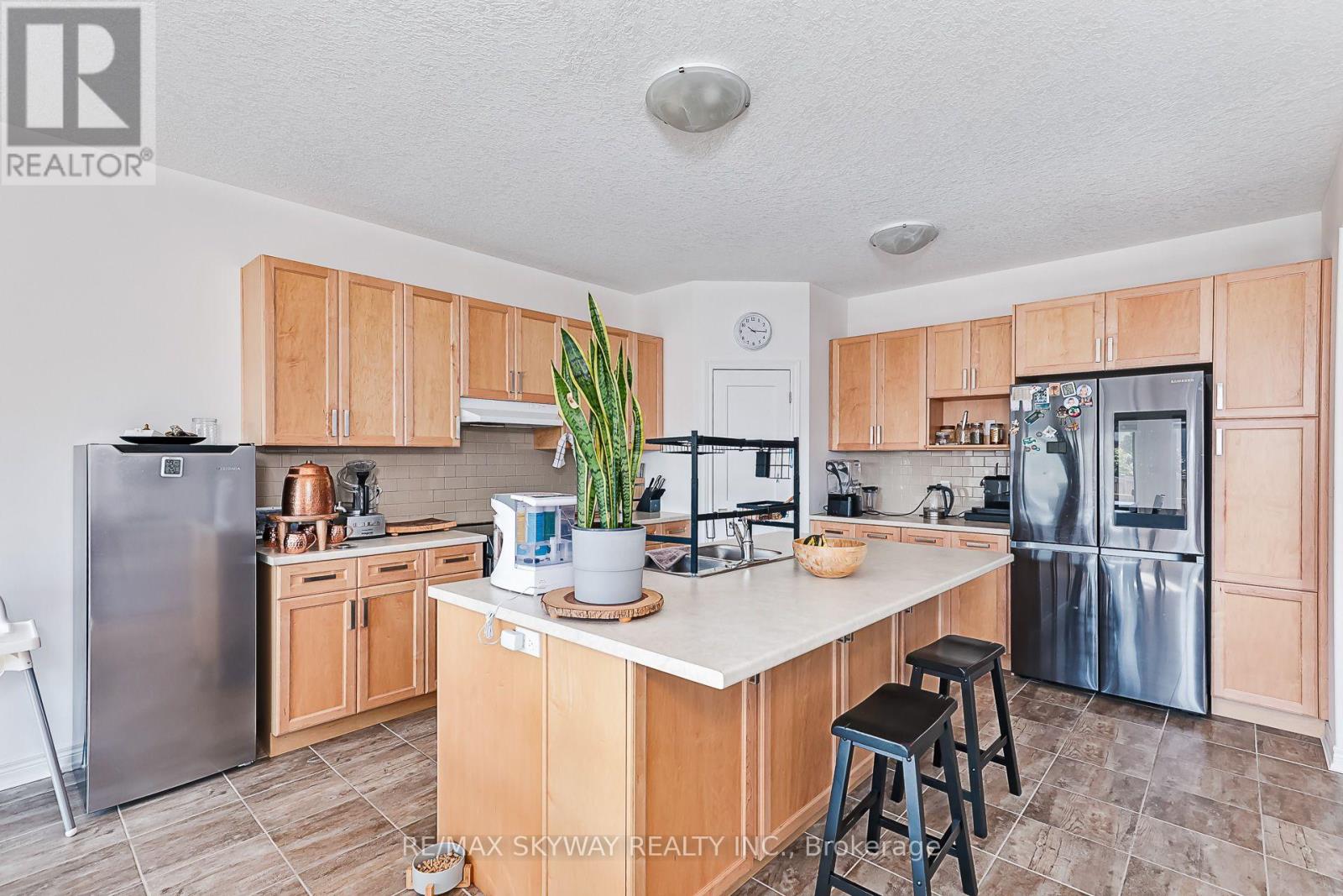 103 Plewes Drive, Collingwood photo 28