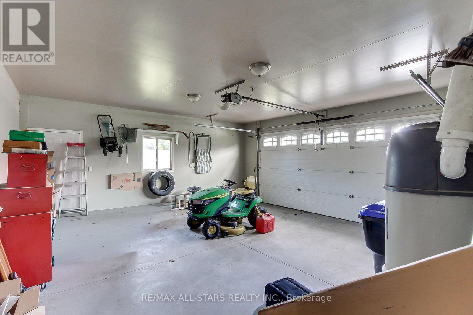 4020 MARGARET ORR BOULEVARD - Image 38
