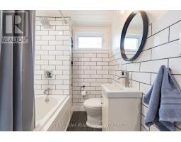 1720 Tay Point Road, Penetanguishene, ON L9M1X7 Photo 20