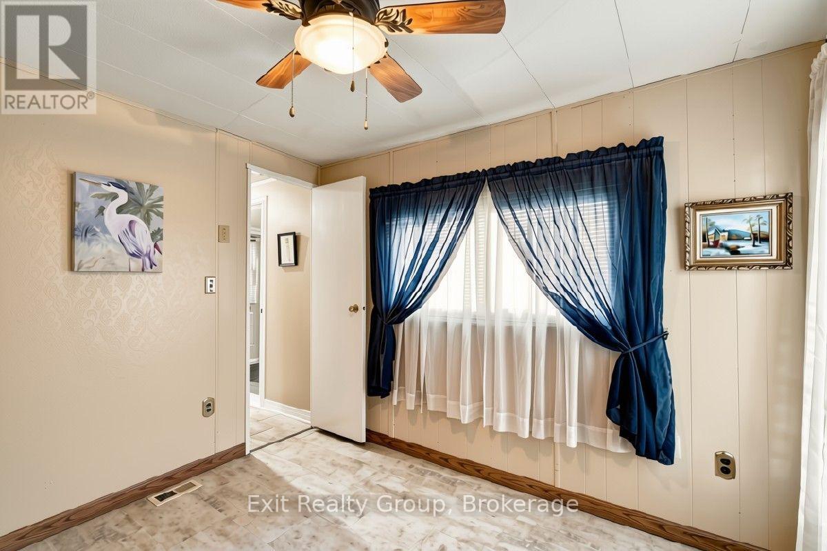5 CHAPEL BOULEVARD - 27