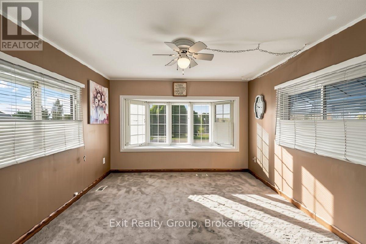 5 CHAPEL BOULEVARD - 6
