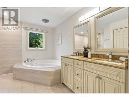 2087 Mayflower Boulevard, Oakville, ON L6H4E8 Photo 22