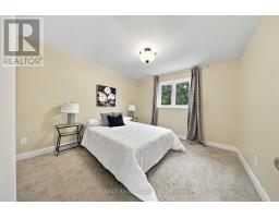 2087 Mayflower Boulevard, Oakville, ON L6H4E8 Photo 27
