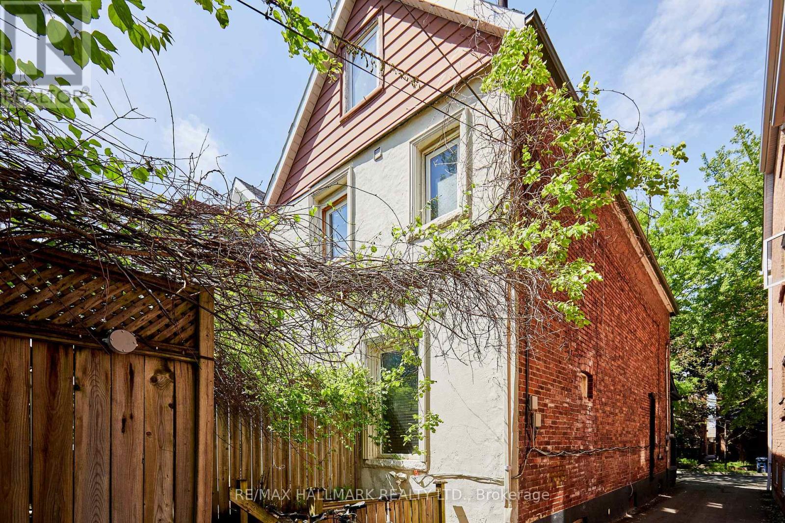 837 GLADSTONE AVENUE - Image 4