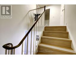 250 - 2 Valhalla Inn Road, Toronto, ON M9B6C3 Photo 21