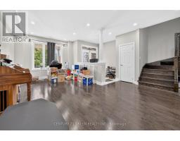 Family room - 32 Attraction Drive, Brampton, ON L6Y2Z8 Photo 6
