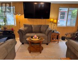 21 - 1007 Racoon Road, Gravenhurst, ON P1P0C2 Photo 22