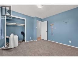 813 12c Street N, Lethbridge, AB T1H2N9 Photo 22