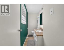 813 12c Street N, Lethbridge, AB T1H2N9 Photo 19