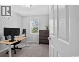13 102 Pawlychenko Lane, Saskatoon, SK S7V1G9 Photo 36