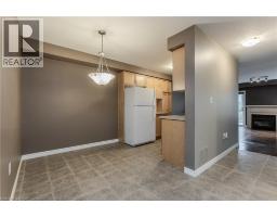 Dining room - 348 Highland Road Unit# 17, Stoney Creek, ON L8J3W5 Photo 6
