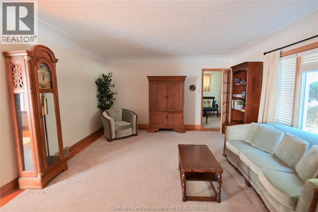 57 Erie STREET South - 9