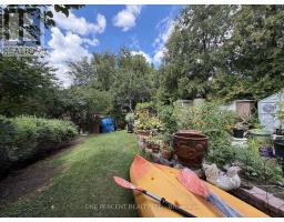 112 Yore Road, Toronto, ON M6M1X1 Photo 22