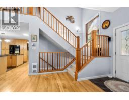 Full ensuite bathroom - 720 East Wilson Creek Road, Rosebery, BC V0G1S1 Photo 6