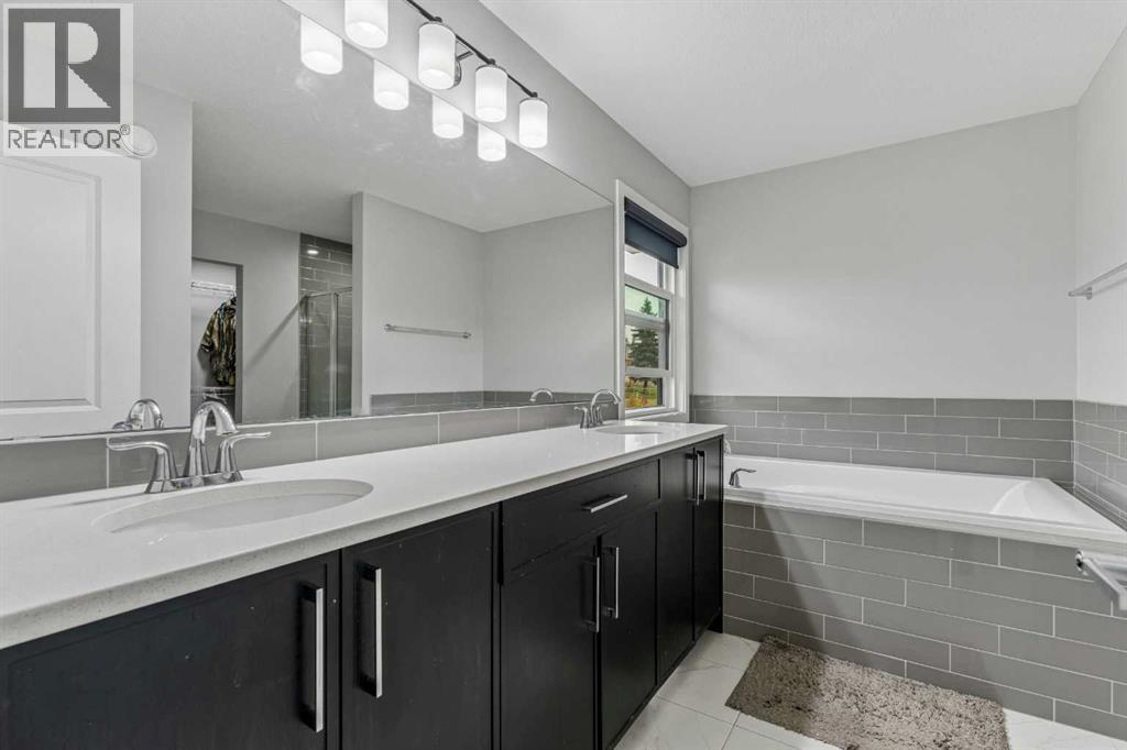 125 Harvest Hills Way NE - 17