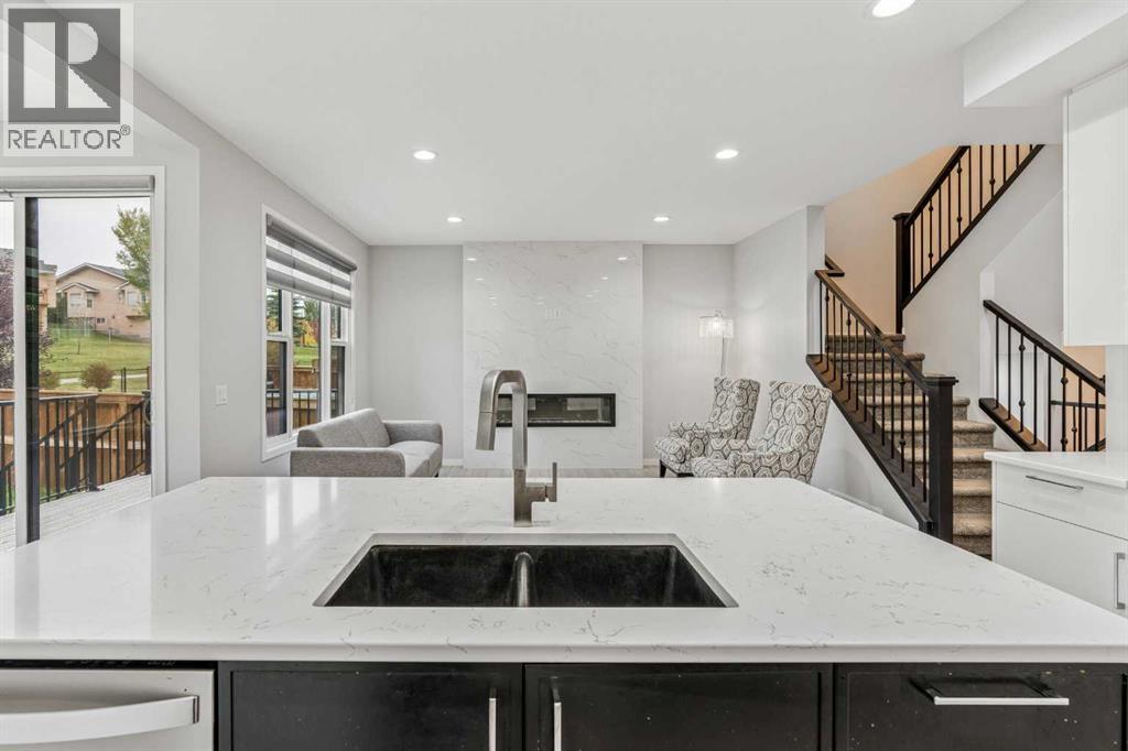 125 Harvest Hills Way NE - 5