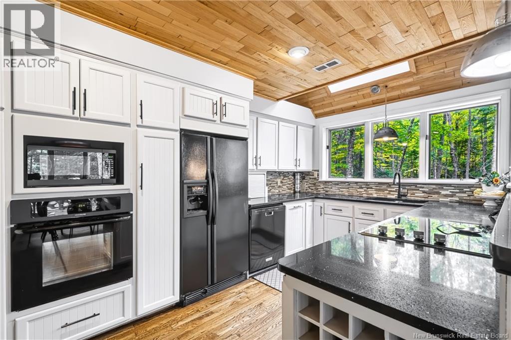 352 Deerwood Drive - Image 10