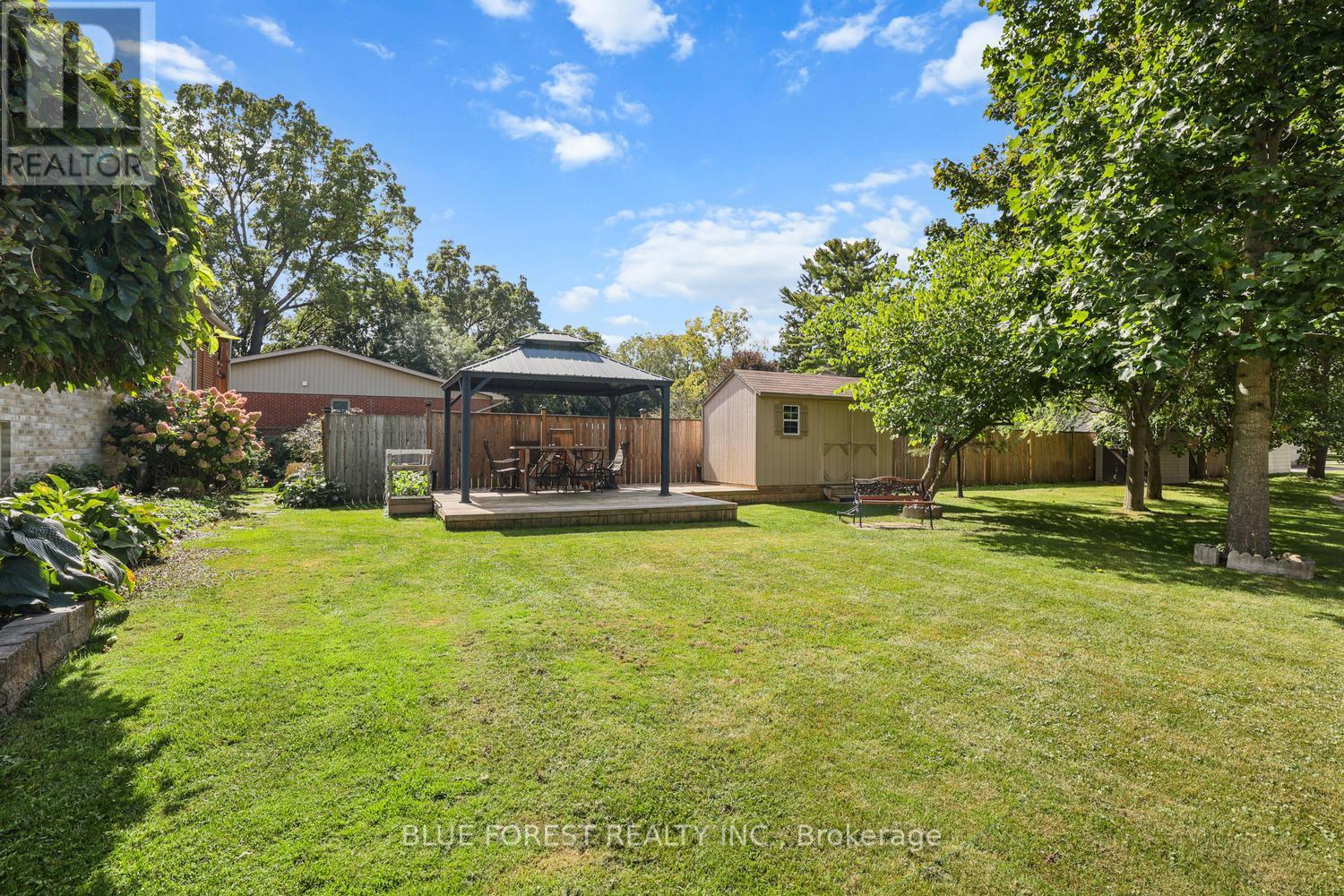 10 SYMPHONY COURT - Image 41