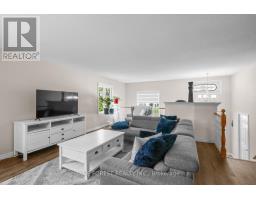 Kitchen - 10 Symphony Court, Central Elgin, ON N5P4K1 Photo 12