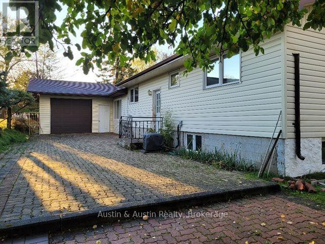 66 ROSS STREET W - Image 3
