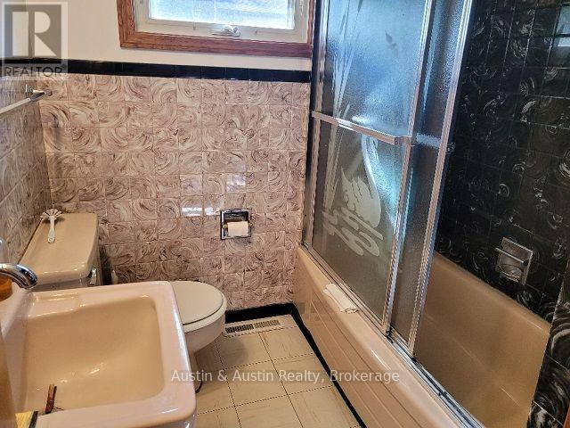 66 ROSS STREET W - Image 7