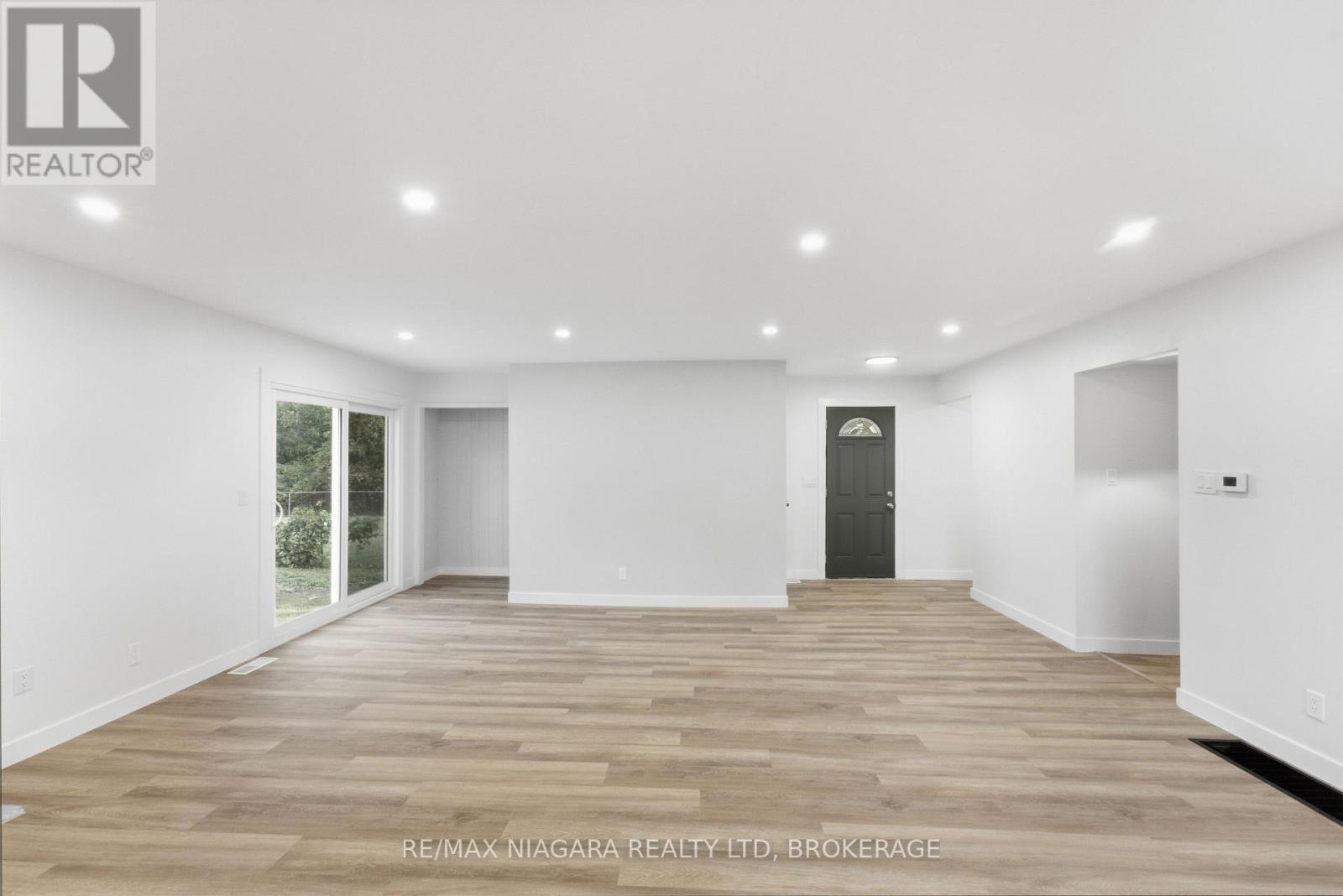 278 RIDGE RD ROAD S - Image 22