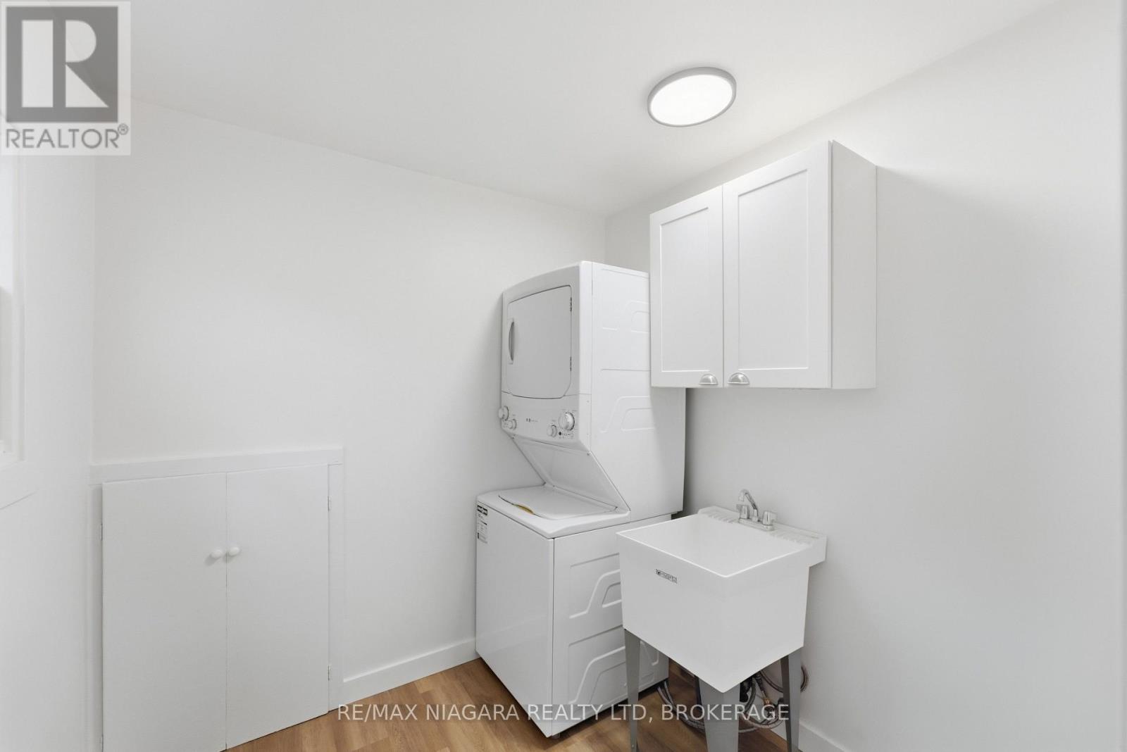 278 RIDGE RD ROAD S - Image 24