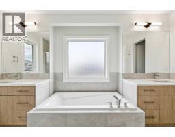 139 Dawson Wharf Mount, Chestermere, AB T1X2W3 Photo 26