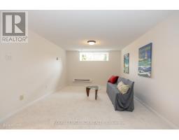 364 Dixon Boulevard, Newmarket, ON L3Y5C4 Photo 16