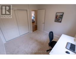 364 Dixon Boulevard, Newmarket, ON L3Y5C4 Photo 12