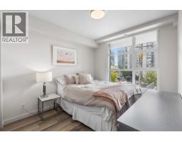 1013 Quebec Street, New Westminster, BC V3M0M3 Photo 24