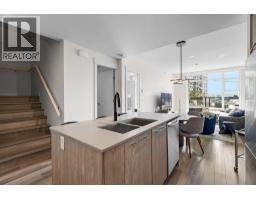 1013 Quebec Street, New Westminster, BC V3M0M3 Photo 6