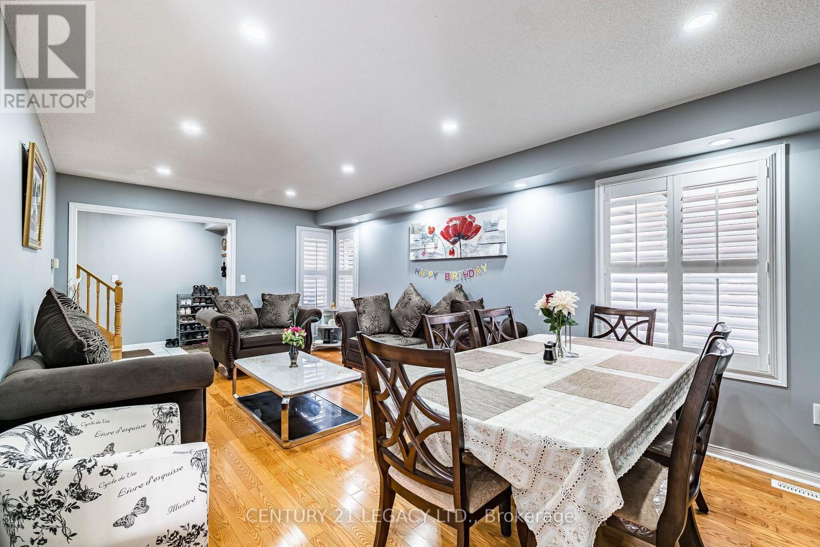 64 NARROW VALLEY CRESCENT - 8