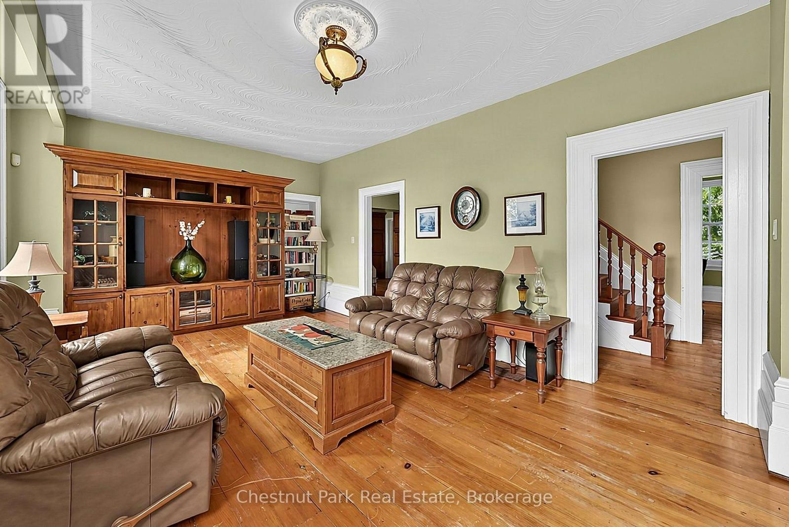 1164 FAIRGROUNDS ROAD N - 29
